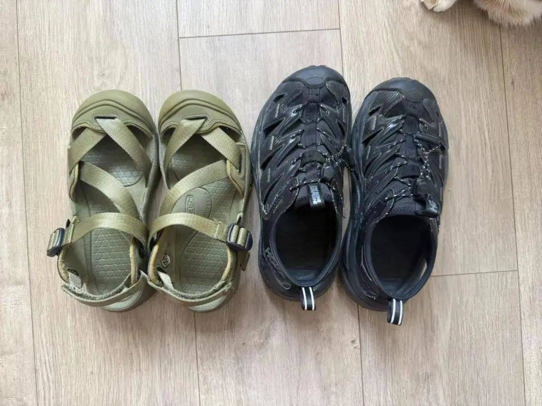 这款“丑鞋”，偷了洞洞鞋的家
