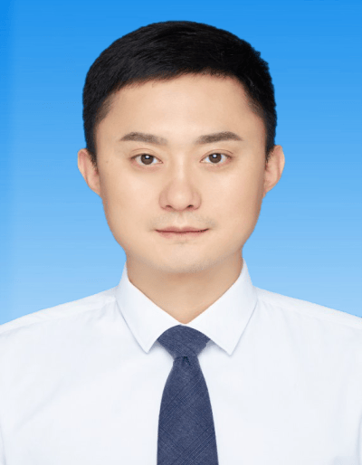 安危，拟任新职