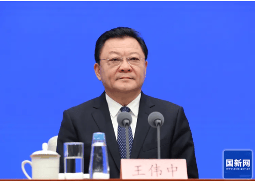 王伟中任内蒙古自治区党委书记，孙绍骋不再担任